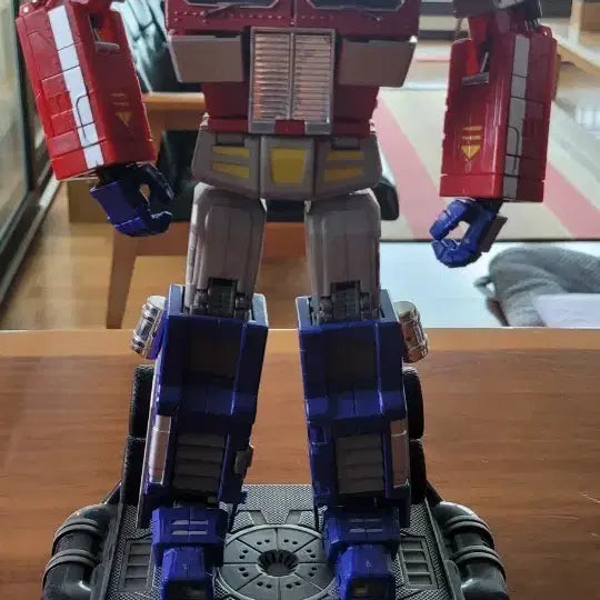 [BUNJANG] Takara Tomy Optimus Prime Diecast Figure / 타카라토미 옵티머스