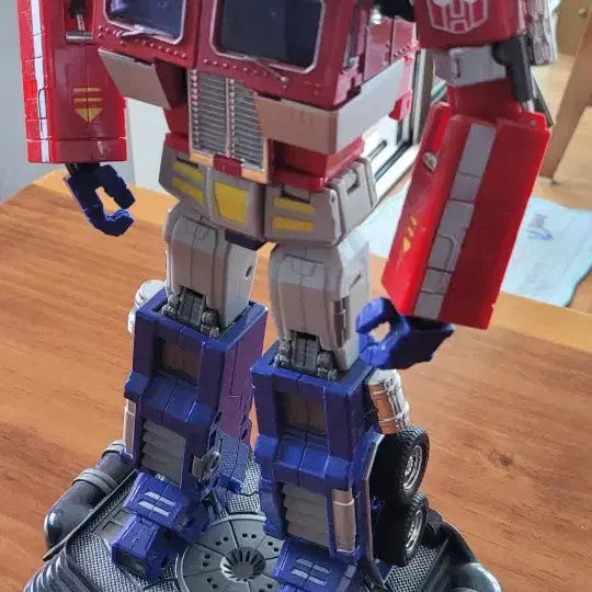 [BUNJANG] Takara Tomy Optimus Prime Diecast Figure / 타카라토미 옵티머스