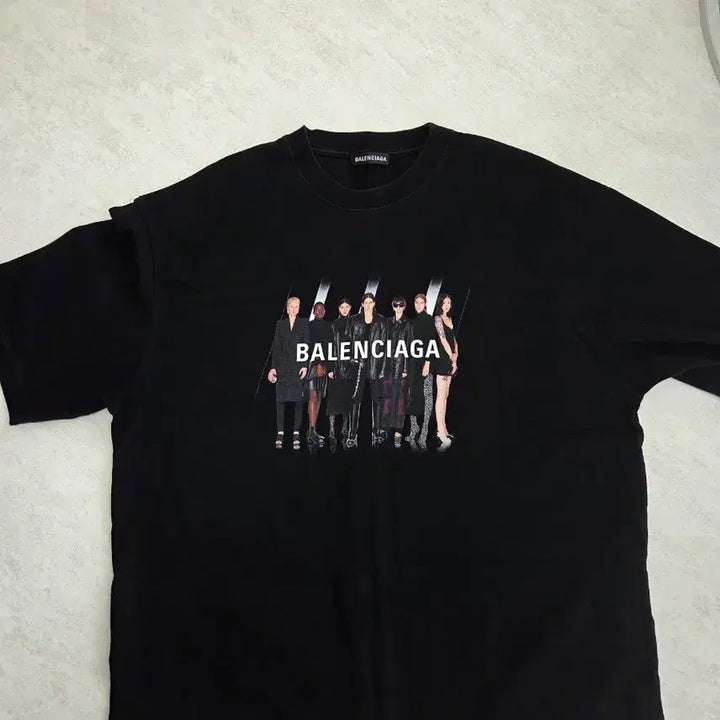 [BUNJANG] Balenciaga Asian Fit Real Model T-Shirt / 발렌시아가 리얼모델 티셔츠 아시안핏 백화점판