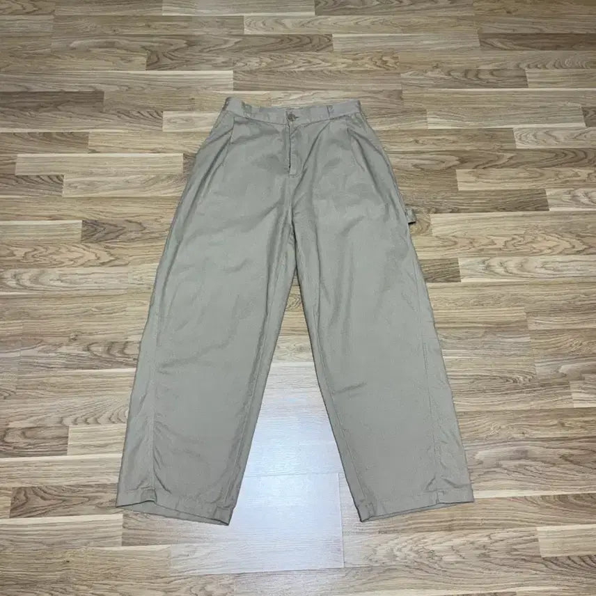[SOLD OUT] [새상품] 어반디타입 홈보이 벌룬 워크 팬츠 L 베이지