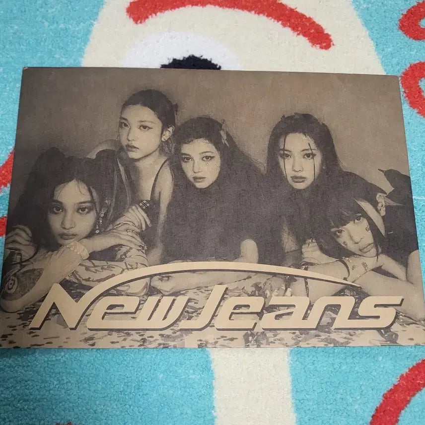 [BUNJANG] NewJeans NJ Mini Poster Set / 뉴진스 미니 포스터 세트 NJ MINI POSTER SET