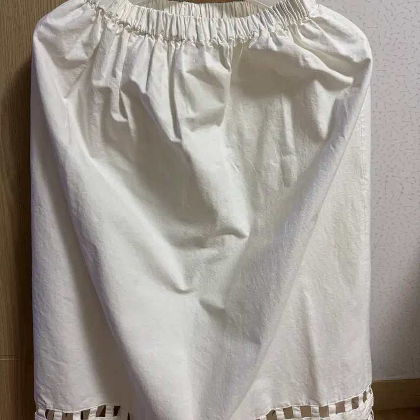 [BUNJANG] Urbanic Pet Skirt M / 얼바닉 페타스커트M