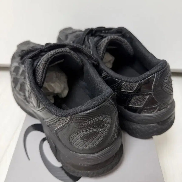 [BUNJANG] Asics Kiko Kostadinov Gel-Kiril Black Sneakers / 아식스 키코 젤-키릴 Kiko Kostadinov 코스타디노브 블랙290