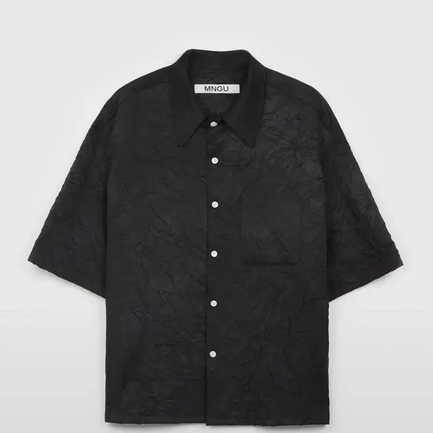 [BUNJANG] MNGU Crinkle Mid-Sleeve Shirt in Black / MNGU 크링클 미드-슬리브 셔츠 IN 블랙