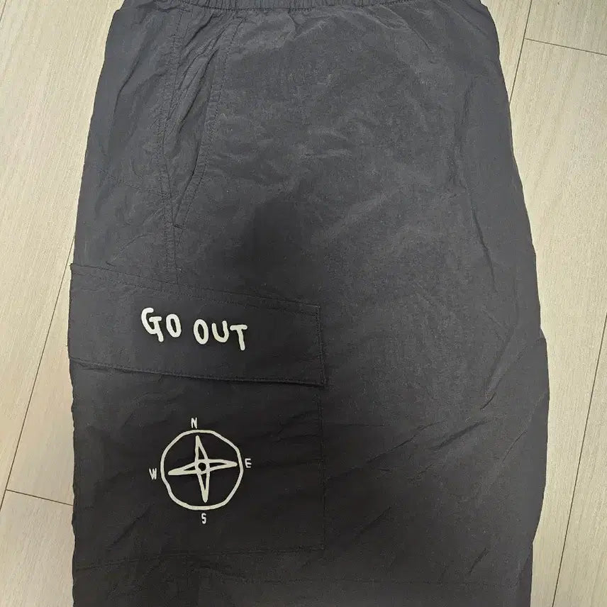 [BUNJANG] Kolon Sport x Inapixie Square Black Cargo Shorts XL / 코오롱스포츠 X 이나피스퀘어 블랙 카고 반바지 XL
