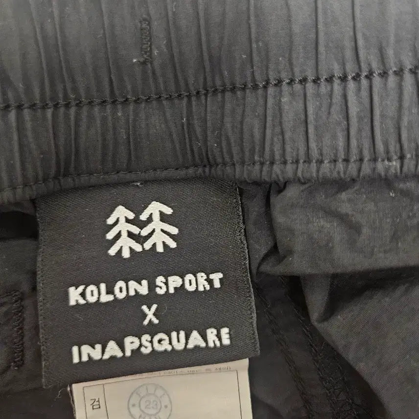 [BUNJANG] Kolon Sport x Inapixie Square Black Cargo Shorts XL / 코오롱스포츠 X 이나피스퀘어 블랙 카고 반바지 XL
