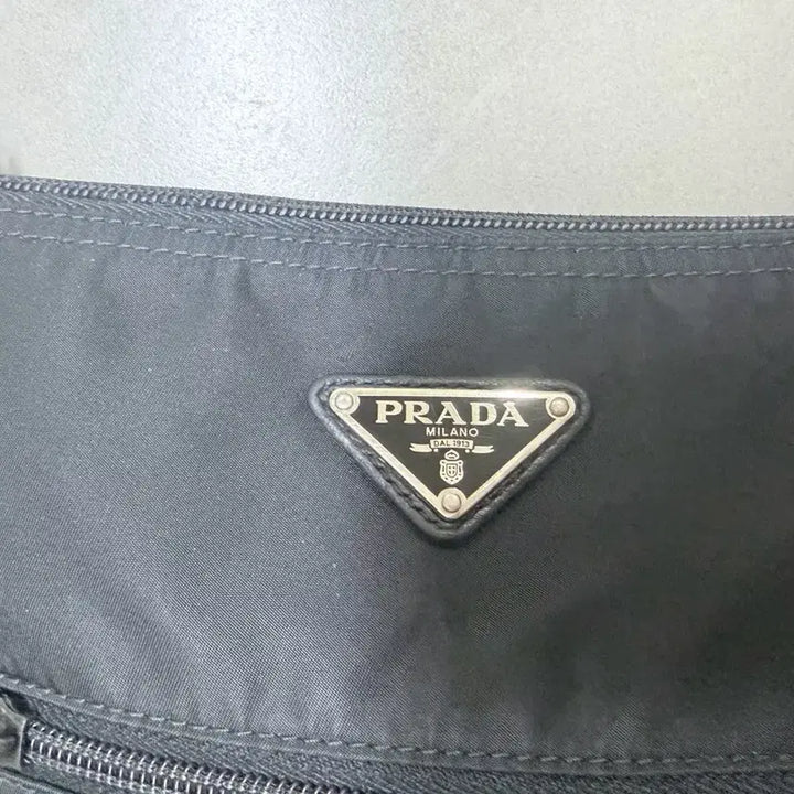 [BUNJANG] Prada Re-Nylon Crossbody Bag / 프라다 리나일론 크로스백 메신저백