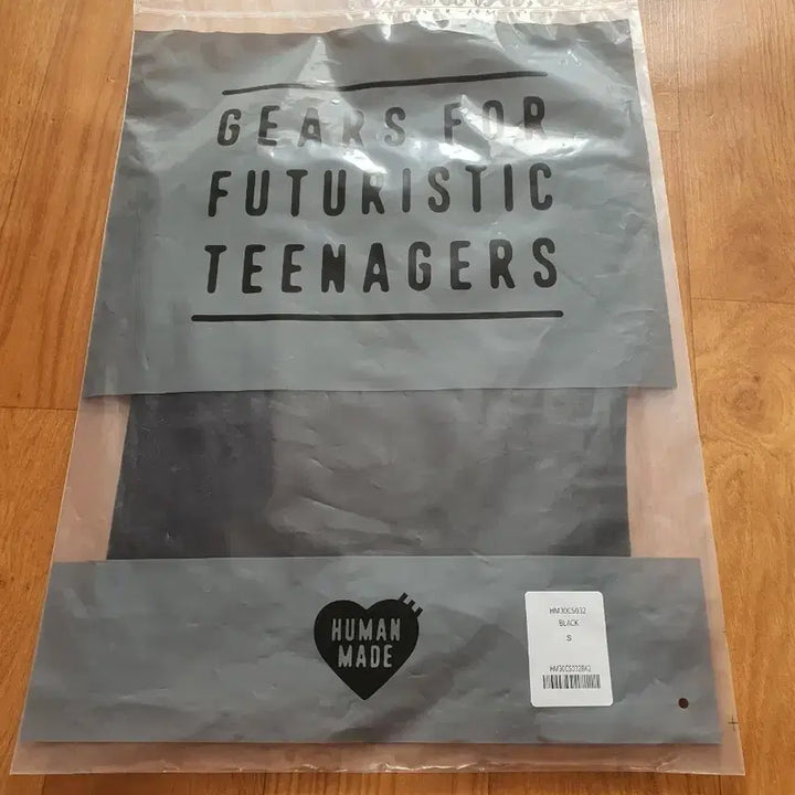 [BUNJANG] Human Made Bear Graphic T-Shirt Black Size S / 휴먼메이드 곰돌이 반팔티 블랙 새상품s