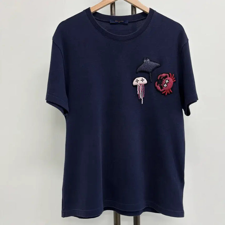[BUNJANG] Louis Vuitton LV Logo Beaded Animal Knit T-Shirt / [M]루이비통 LV로고 비즈 애니멀 니트 반팔티