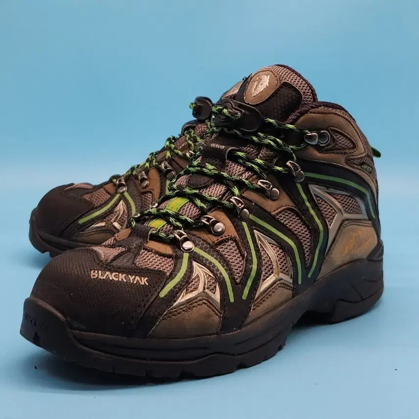 [BUNJANG] Black Yak Hiking Shoes 255 / H 블랙야크 등산화 255