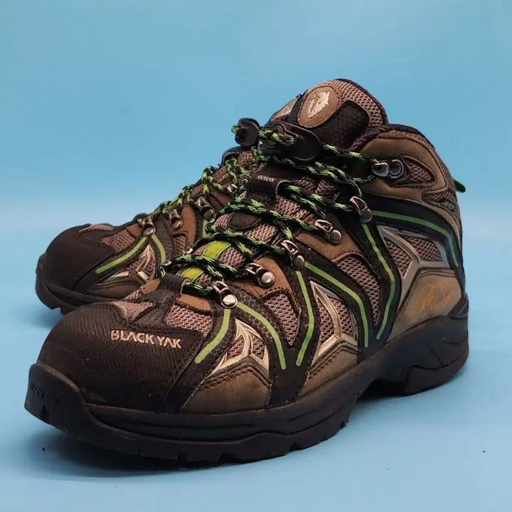 [BUNJANG] Black Yak Hiking Shoes 255 / H 블랙야크 등산화 255