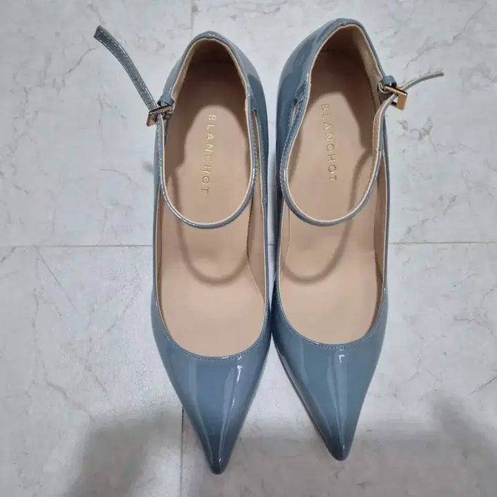 [BUNJANG] Blanc Shoo Lady Strap Heel Sky Blue / 새상품 블랑쇼 레이디 스트랩 힐 Lady strap heel 스카이 블루