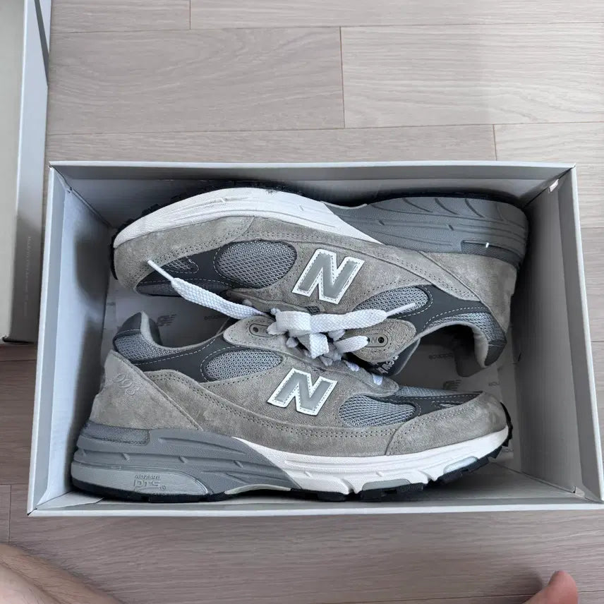 [BUNJANG] New Balance 993 270D Sneakers / 뉴발란스 993 270D