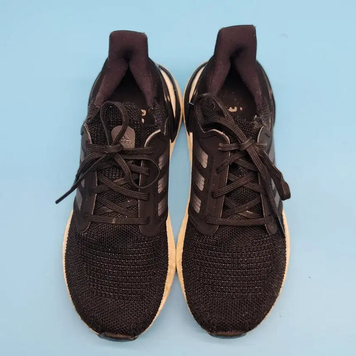 [BUNJANG] Adidas Ultraboost 20 Sneakers (240) / H 아디다스 울트라부스트 20 운동화240