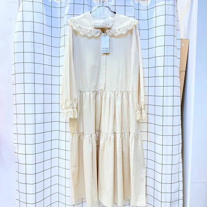 [BUNJANG] Plastic Island Lace Collar Long Dress / 새상품 풀라스틱아일랜드 레이스카라 롱원피스 택가99000