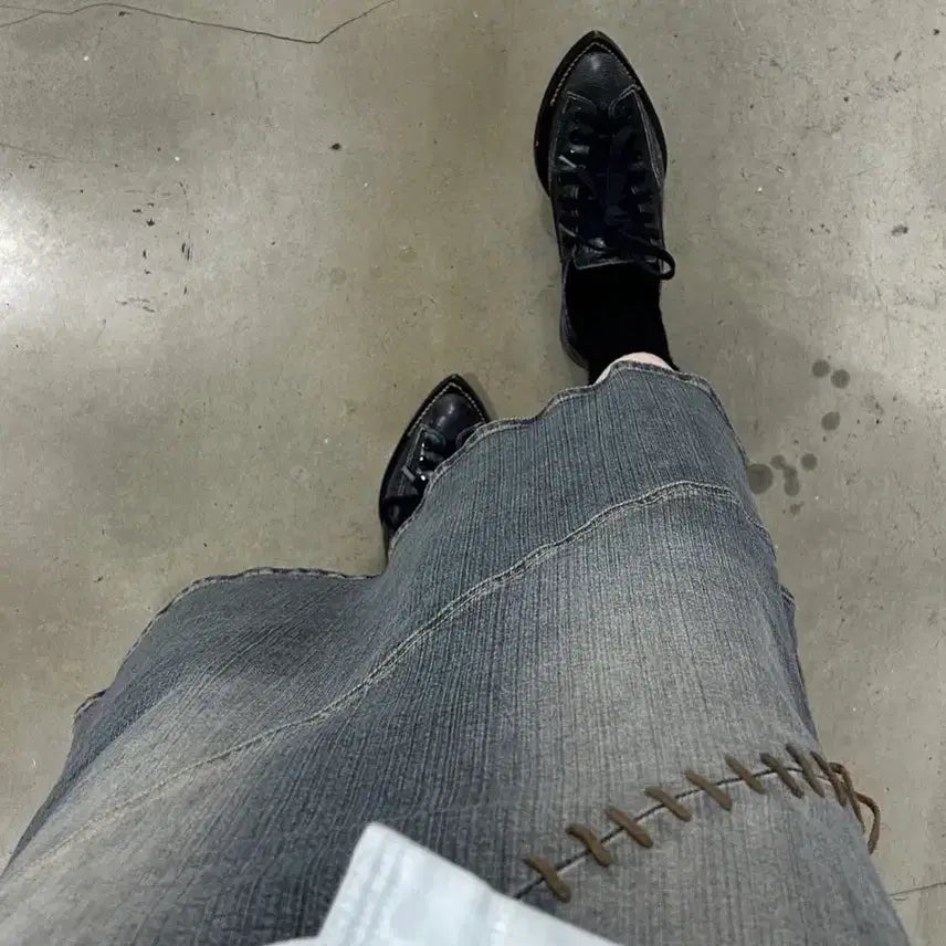 [BUNJANG] Ozoc Leather String Denim Skirt / Ozoc 레더 끈 데님 스커트