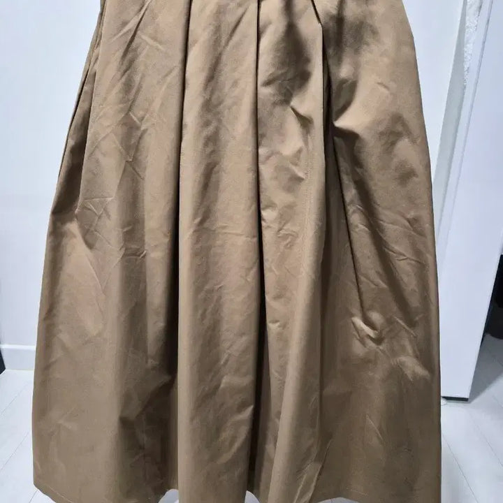 [BUNJANG] Everynana A-Line Long Skirt Beige / 에브리나나 핀턱 롱 A라인 스커트 베이지
