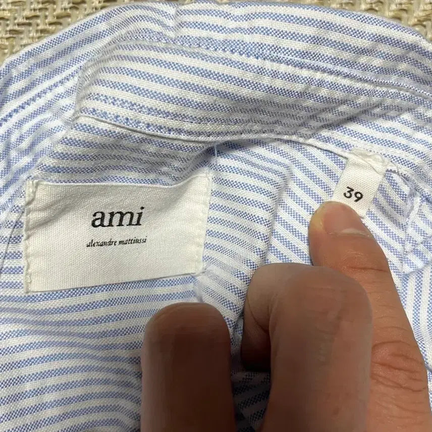 [BUNJANG] Ami Small Logo Heart Stripe Shirt / 아미 스몰로고 하트 스트라이프 서츠 남방 프리