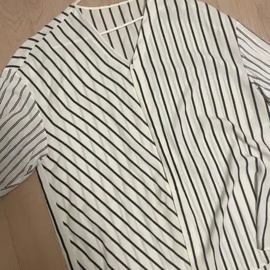 [BUNJANG] System Striped Long Sleeve Shirt Bundle Set / 시스템 스트라이프 긴팔 셔츠 일괄 판매