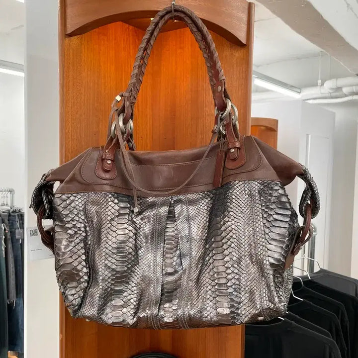 [BUNJANG] Pauric Sweeney Bag / 포릭 스위니 백