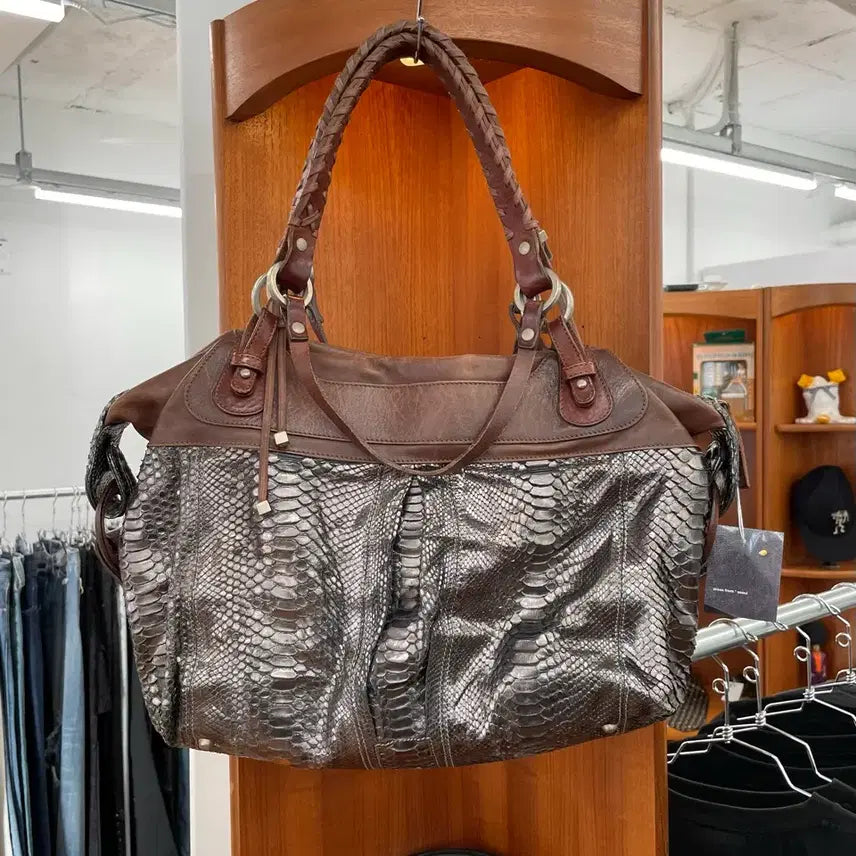 [BUNJANG] Pauric Sweeney Bag / 포릭 스위니 백