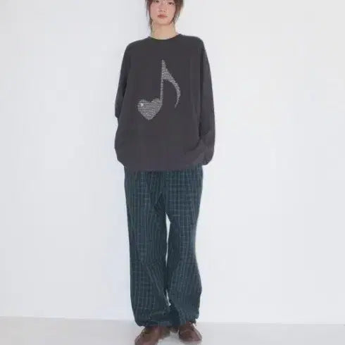 [BUNJANG] Ronron Back Heart Pocket Jogger Pants (New) / 론론 BACK HEART POCKET JOGGER PANT 새상품