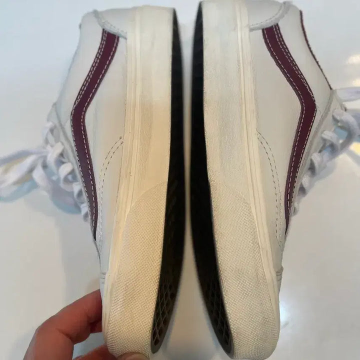 [BUNJANG] Vans Old Skool Leather Sneakers (220mm) / 반스 올드스쿨 레더 스니커즈 220