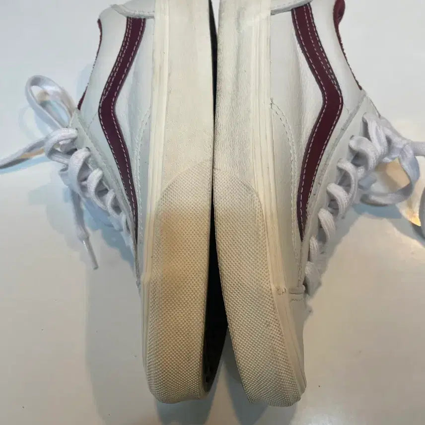 [BUNJANG] Vans Old Skool Leather Sneakers (220mm) / 반스 올드스쿨 레더 스니커즈 220