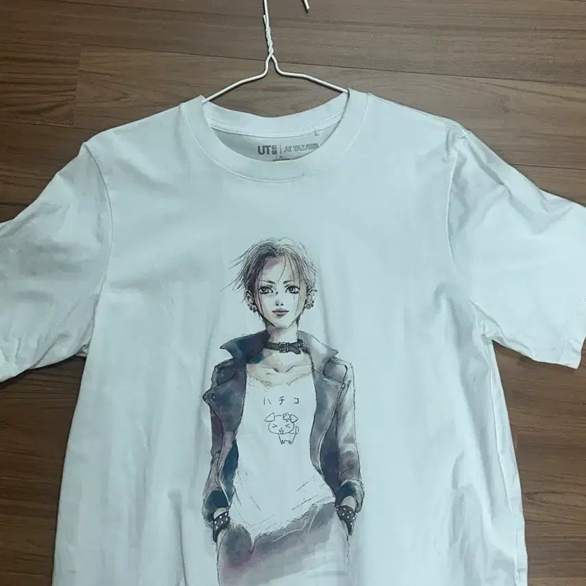 [BUNJANG] Uniqlo Nana Collaboration T-shirt L / 유니클로 나나 티셔츠 L