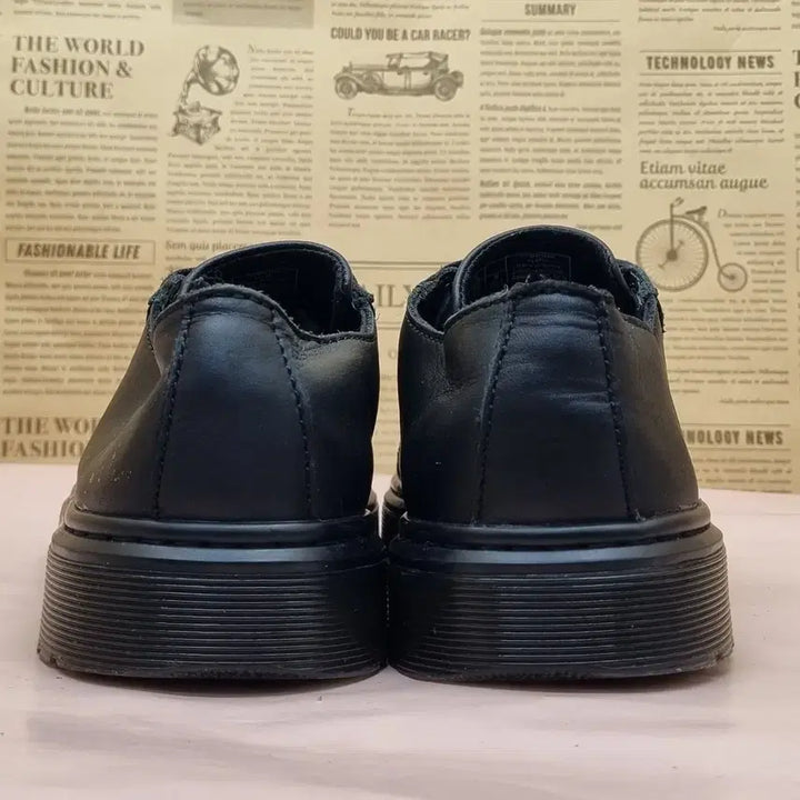 [BUNJANG] Dr. Martens Alexey Black Sneakers / 닥터마틴 알렉세이 블랙 스니커즈 39 255