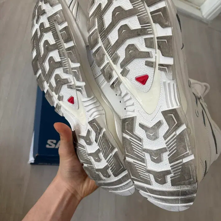 [BUNJANG] Rier Salomon XA Jungle White Sneakers / [275] Rier 리에르 살로몬 XA 정글 화이트