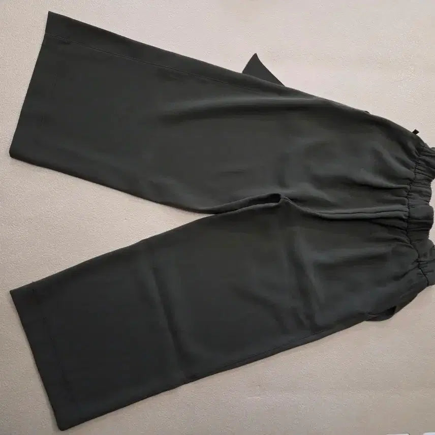 [BUNJANG] Lululemon Khaki Wide Pants / 룰루레몬 카키 와이드 팬츠 4 사이즈