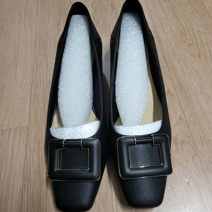 [SOLD OUT] 여성)블랙 플랫 슈즈 단화(새상품250m)
