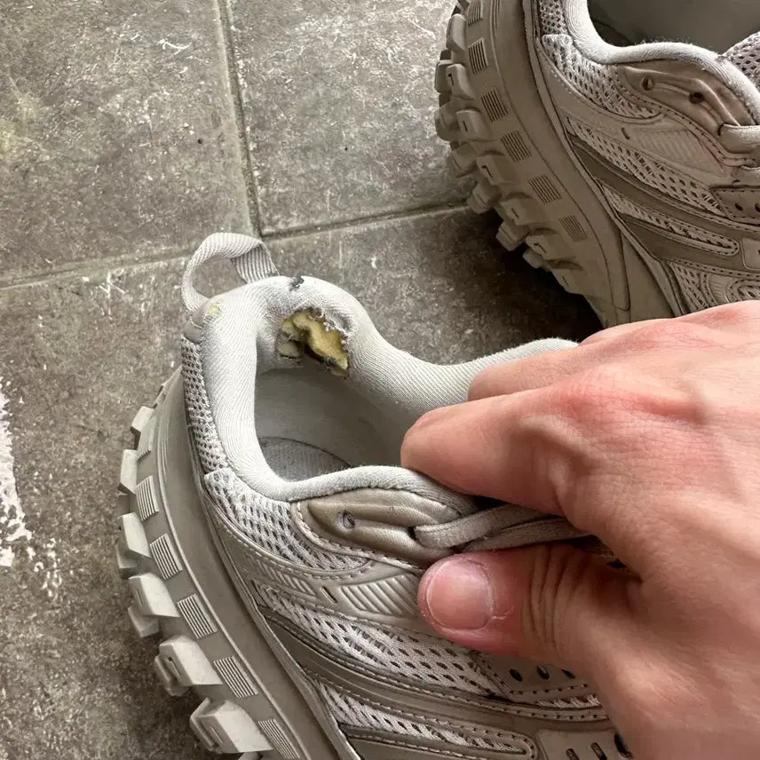 [BUNJANG] Balenciaga Defender Sneakers / 발렌시아가 디펜더