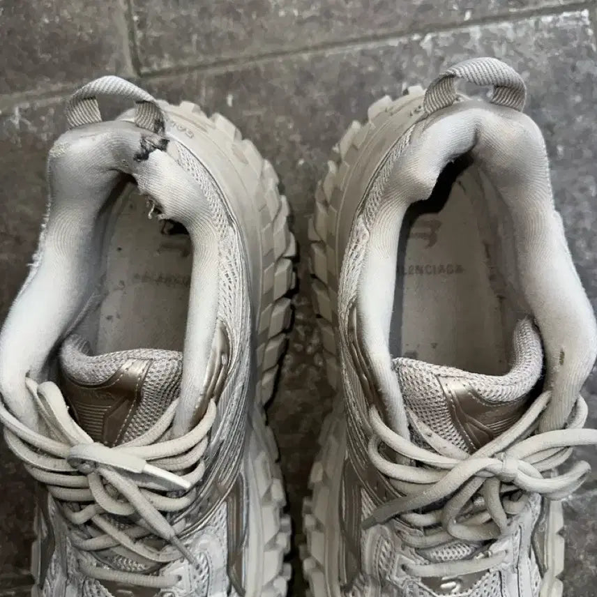 [BUNJANG] Balenciaga Defender Sneakers / 발렌시아가 디펜더