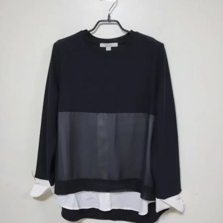 [BUNJANG] SJWAWI Layered Long Sleeve T-shirt / SJWAWI 블랙 레이어드 티셔츠.260427