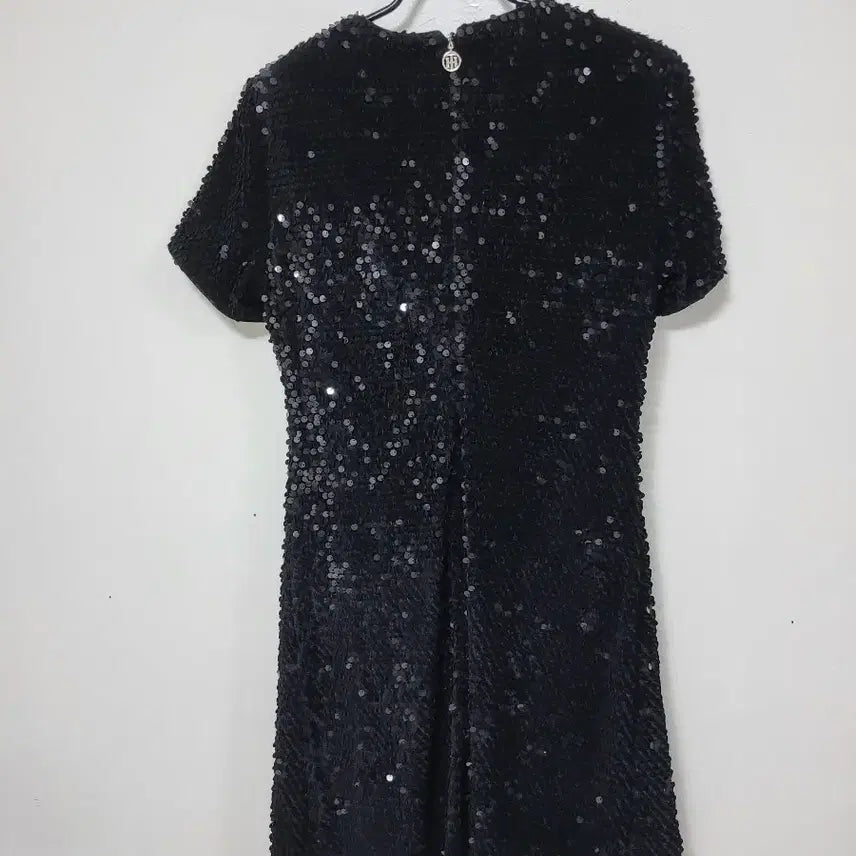 [BUNJANG] Tommy Hilfiger Black Sequin Mini Dress / 타미힐피거 블랙 스팽글 미니 원피스.260427