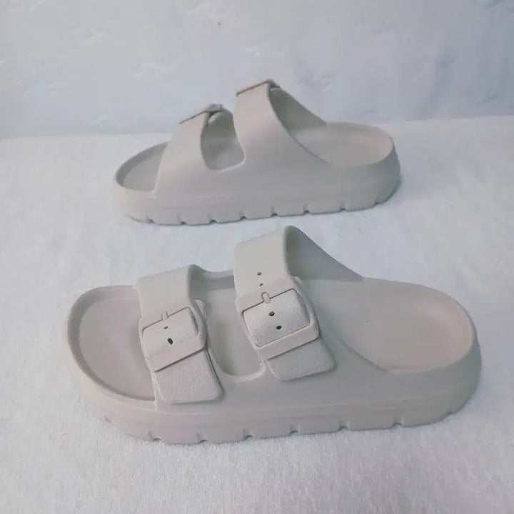 [SOLD OUT] (55) 아이보리 샌들 240mm