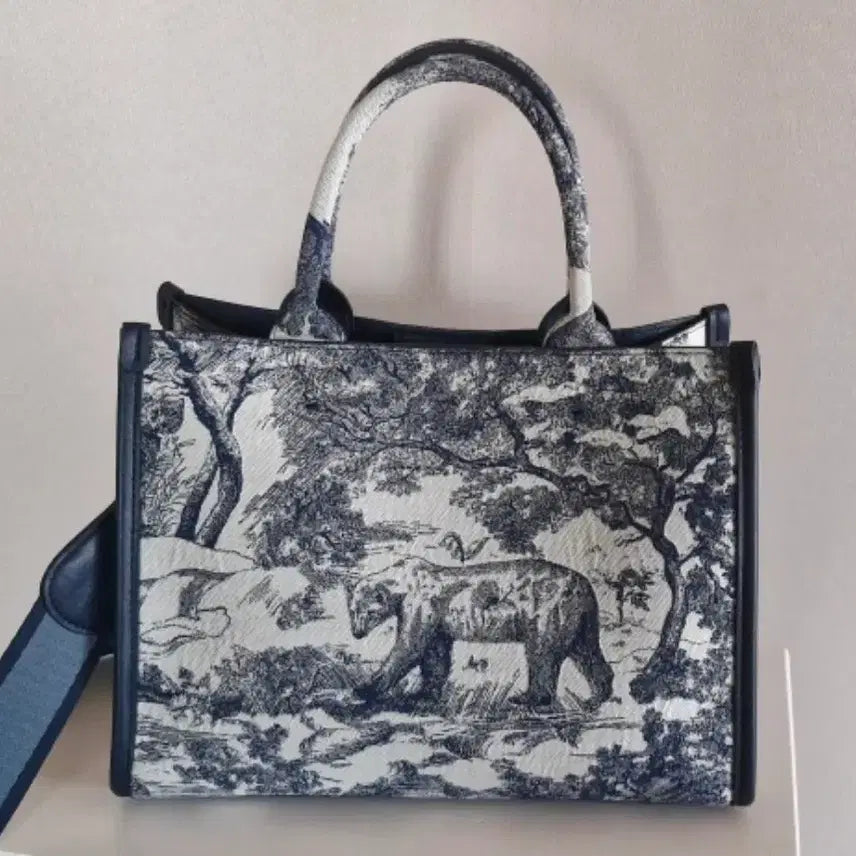 [BUNJANG] Theban Tote Bag / 더반 토드백