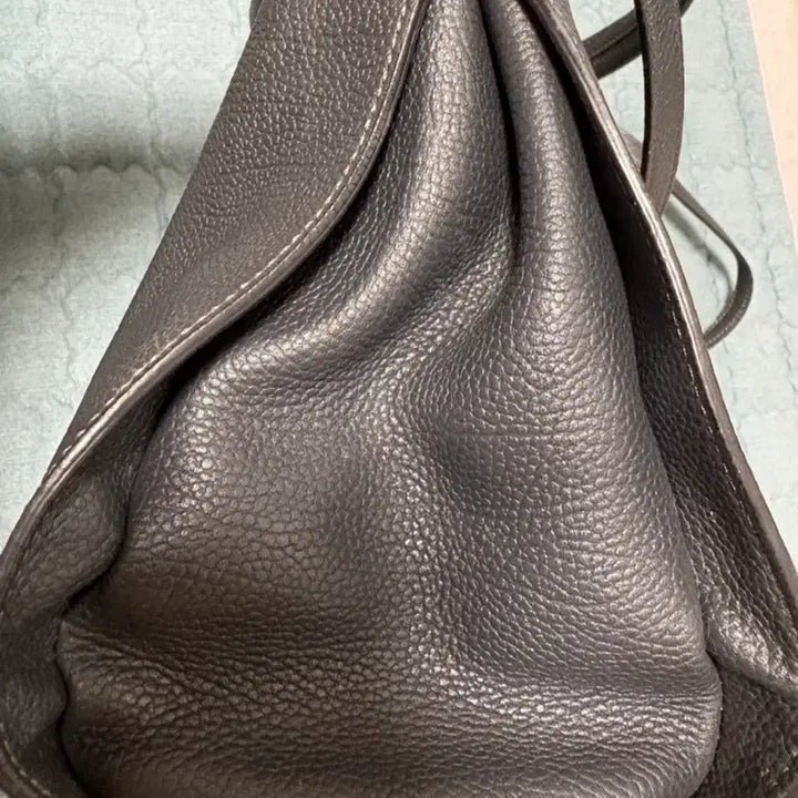 [BUNJANG] Louis Quatorze Leather Shoulder Crossbody Bag / 루이까또즈 가죽 숄더 크로스백
