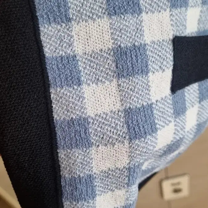 [BUNJANG] Benetton Blue Check Cardigan / 베네통 블루 체크 가디건