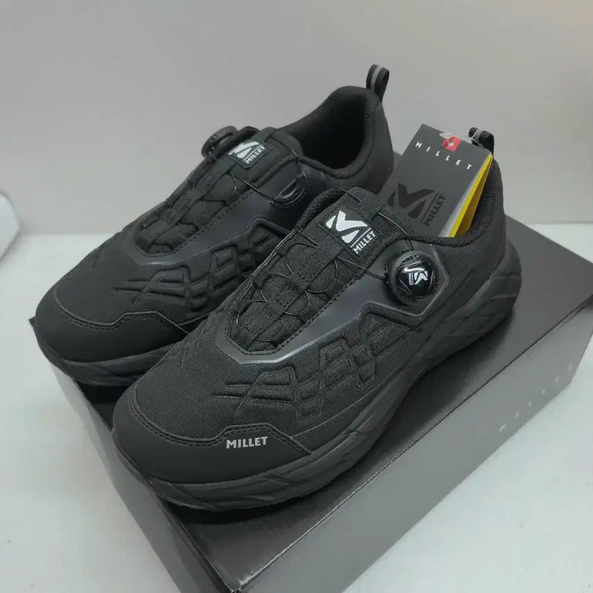 [BUNJANG] Millet Hiking Boots 255 / 새상품 밀레 경등산화 255