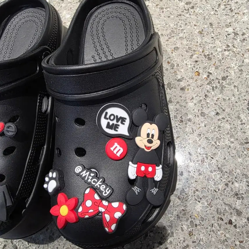 [BUNJANG] 7cm Elevated Black Crocs with Mickey Mouse Jibbitz / (새상품)7cm 키높이 크록스