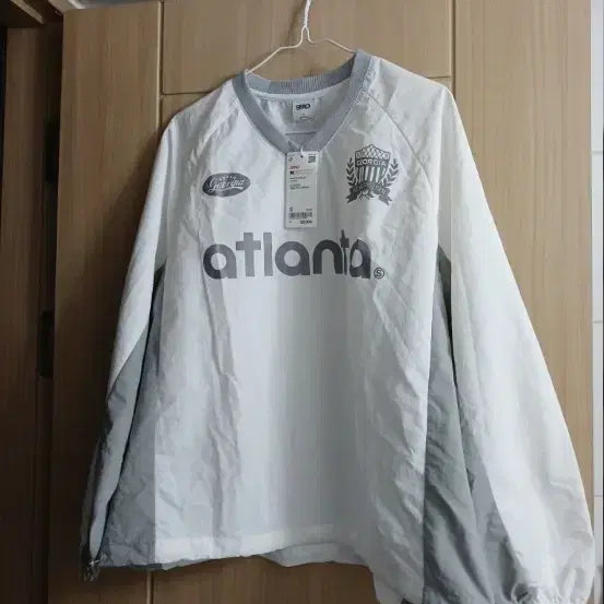 [BUNJANG] Spao Atlanta Windbreaker White S / 스파오 애틀랜타 윈드브레이커 화이트 S