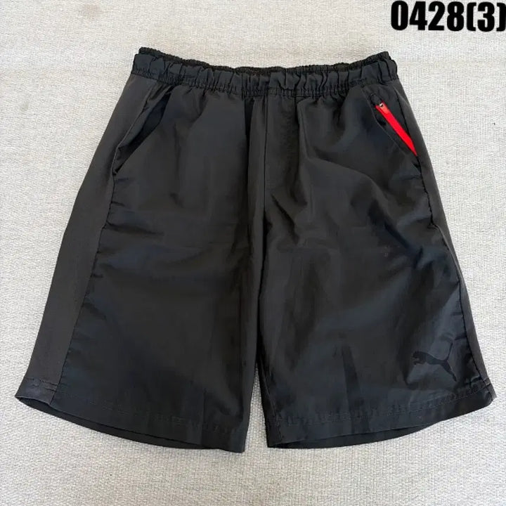 [BUNJANG] Puma Black Shorts Red Point S / 푸마 블랙 반바지 레드포인트 S  0428(3)