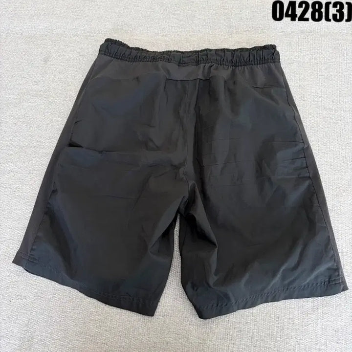 [BUNJANG] Puma Black Shorts Red Point S / 푸마 블랙 반바지 레드포인트 S  0428(3)