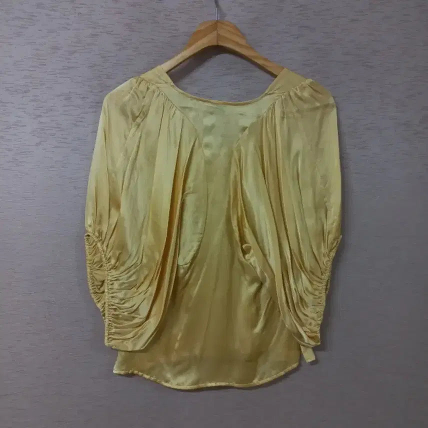 [BUNJANG] Silk Balloon Sleeve Blouse - Women&