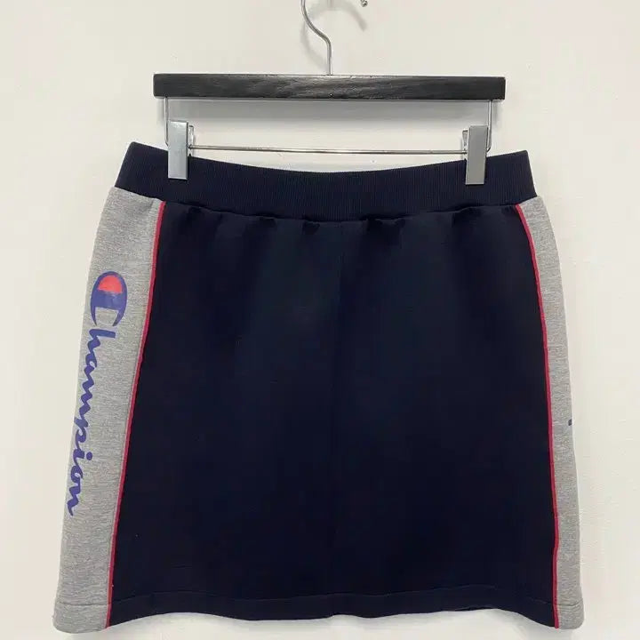 [BUNJANG] CHAMPION Vintage Skirt / 빈티지 CHAMPION 스커트