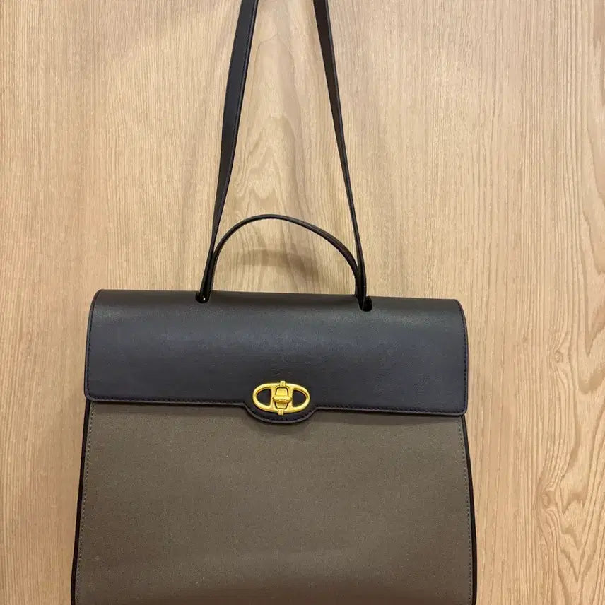 [BUNJANG] Atelier Vanessa Bruno Canvas Shoulder Bag / 아떼 바네사브루노캔버스숄더백