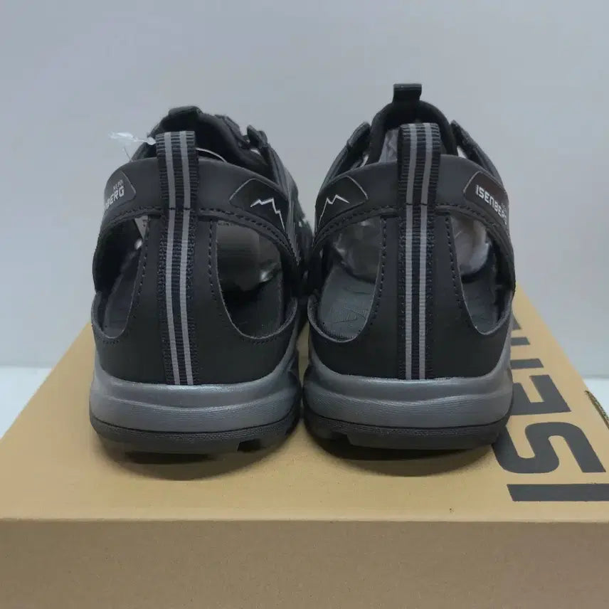 [BUNJANG] Nepa Hiking Sandals Black 255 / 새상품 네파 등산 샌들 블랙 255
